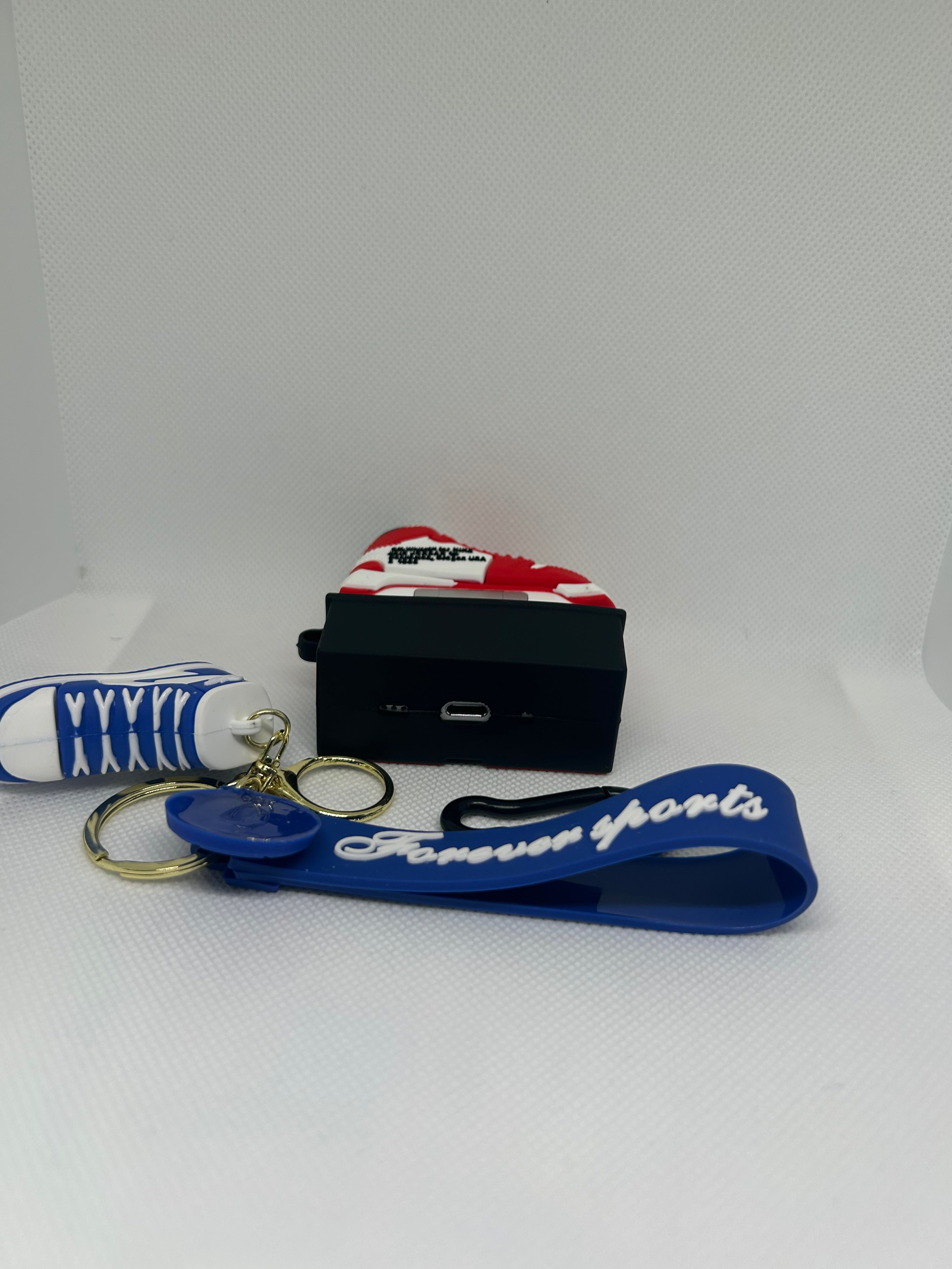 Husă AirPods cu design Air Jordan 1 + breloc sneaker