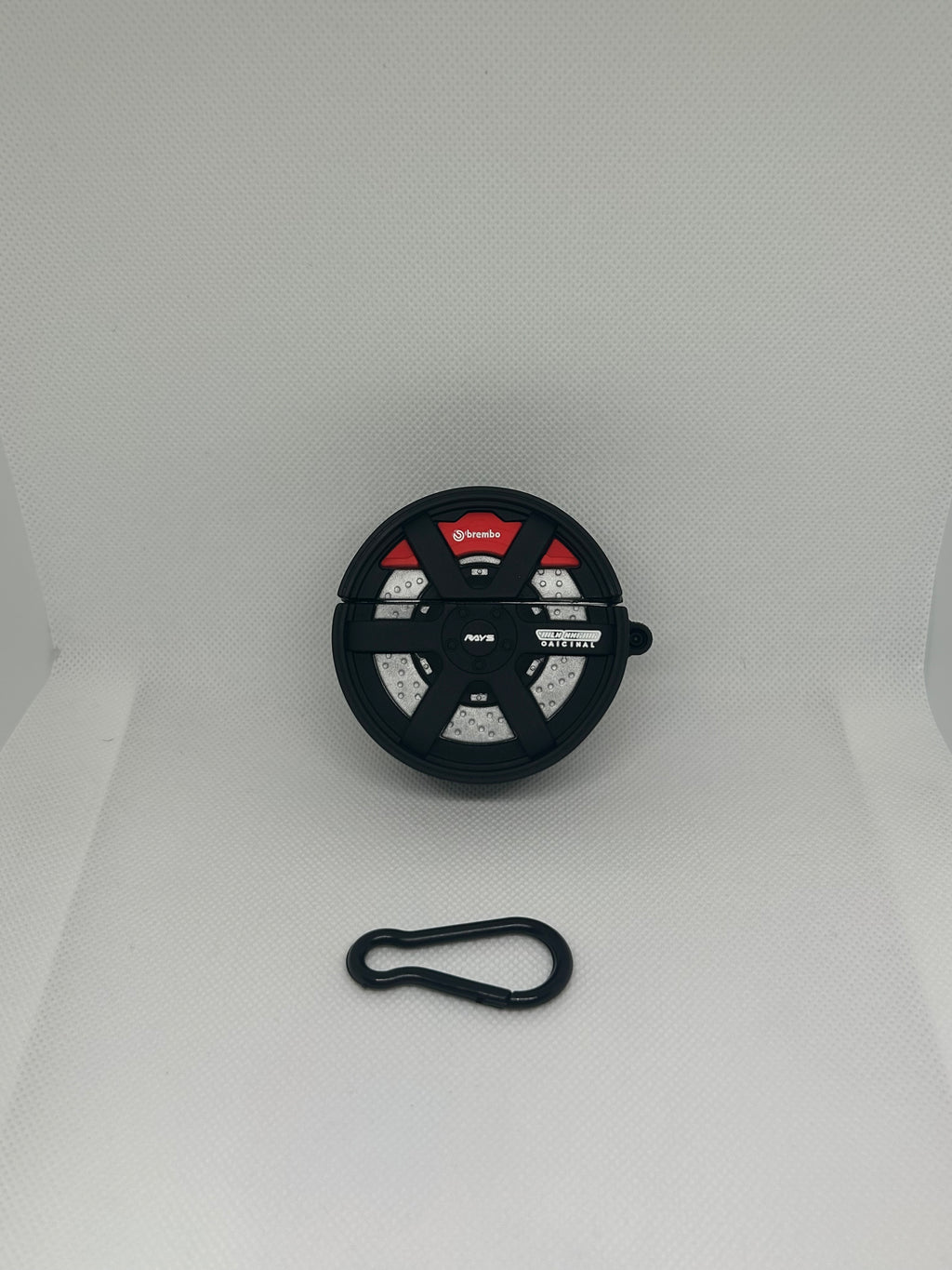 Husă AirPods cu design Car Wheel + breloc