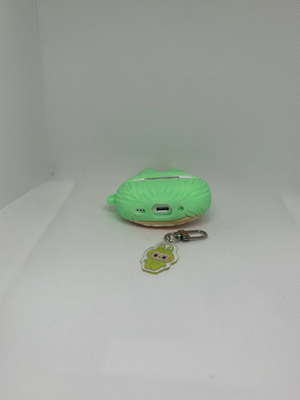 Husă AirPods cu design Labubu + breloc Labubu